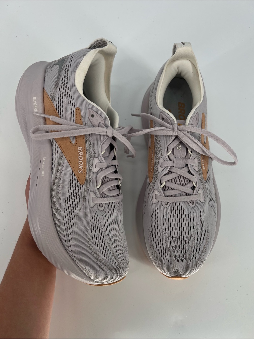 Brooks Glycerin 22 Light Gray Tan Lace Up Athletic Outdoor Running Sneakers 10